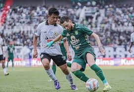 Persebaya tumbangkan PSS Sleman 1-0 pada laga Team Launching Game di GBT