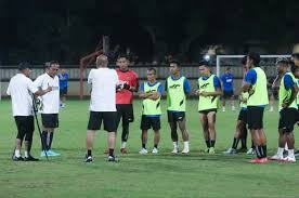 Coach Rahmad Darmawan minta sekuad Indonesia All Star Menikmati Permainan di Liga Piala Presiden 2025