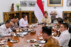 Presiden Prabowo : Perintahkan Pelanggaran Standar Beras Premium dan Medium,  di Tindak Tegas
