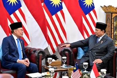 Presiden Prabowo dan PM Anwar Sepakat Perkuat Peran ASEAN dan Stabilitas Kawasan Asean