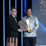 Menteri Imipas Agus Andrianto Raih Penghargaan detikcom Awards 2025 ,Sukses Transformasi Digital Layanan Publik