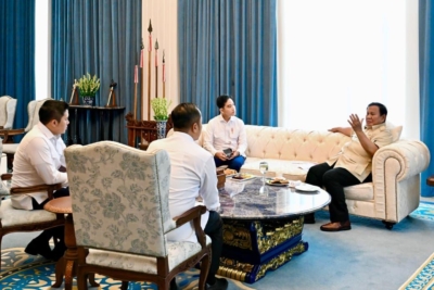 Presiden Prabowo Terima Wapres Gibran di Istana Merdeka Usai Hadiri KTT G20 di Johannesburg