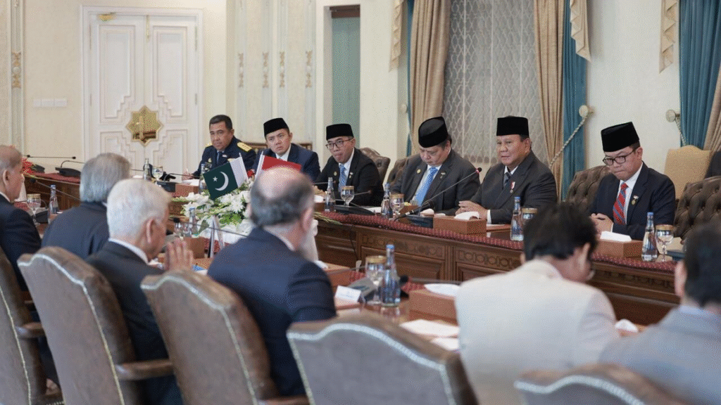 Presiden Prabowo Sepakat Perluas Kerja Sama Bilateral dengan PM Shehbaz Sharif